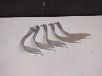 LOT OF ZIMMER COBRA RETRACTORS