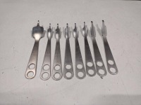 LOT OF V.MUELLER HOHMANN RETRACTORS