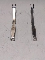 LOT OF PCL RETRACTORS