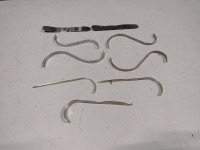 LOT OF RETRACTORS