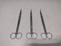LOT OF SCISSORS