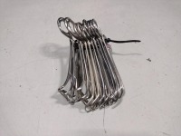 LOT OF TOWEL CLAMPS
