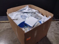 LOT OF VARIOUS DISPOSABLES