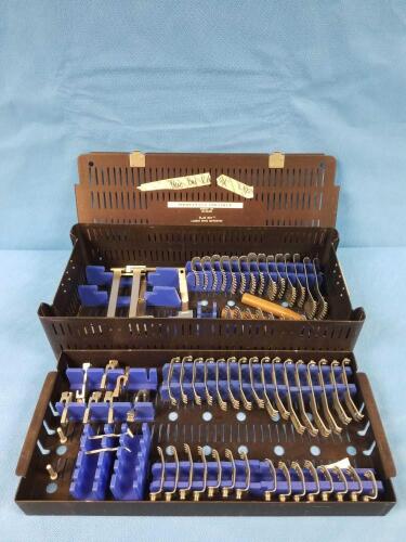 KOROS BLUE BOY LUMBAR SPINE RETRACTOR SET