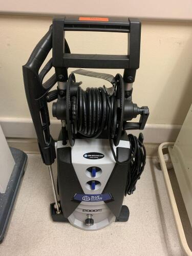 AR BLUE CLEAN 2000 PSI PRESSURE WASHER