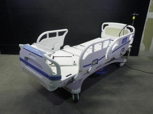 STRYKER 3002 S3 HOSPITAL BED WITH HEAD AND FOOT BOARDS (BED EXIT, SCALE, IBED AWARENESS)