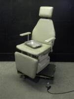 MTI POWER EXAM CHAIR