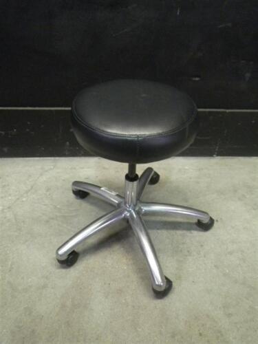 ROLLING EXAM STOOL