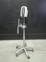 WELCH ALLYN 420 SERIES VITAL SIGNS MONITOR WITH SPO2 CABLE ON ROLLING STAND