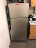 GENERAL ELECTRIC REFRIGERATOR/FREEZER