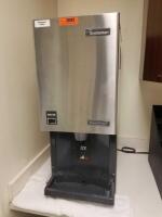 SCOTSMAN TOUCH FREE + ICE AND WATER DISPENSER