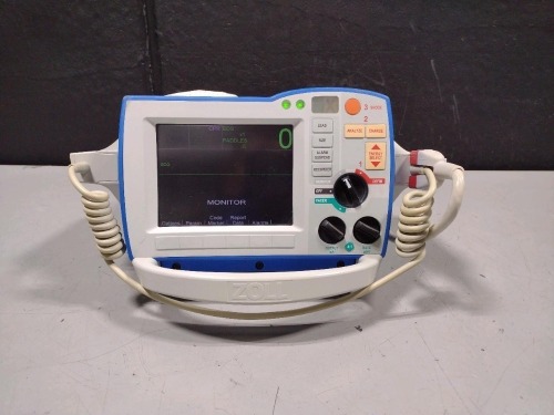 ZOLL R-SERIES ALS DEFIB WITH PACING, 12 LEAD ECG, ANALYZE, PADDLES