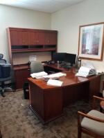 EXECUTIVE OFFICE SUITE TO INCLUDE: EXECUTIVE DESK, BOOKCASES, 5 CHAIRS, 3 MONITORS, NO 