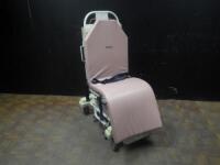 WY EAST MEDICAL TOTAL LIFT II STRETCHER CHAIR