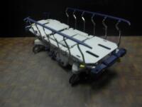 STRYKER 1015 BIG WHEEL STRETCHER