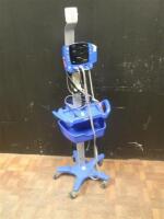 GE CARESCAPE V100 VITAL SIGN MONITOR ON ROLLING STAND