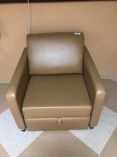 STRYKER MEDICAL PROSOURCE TAN PATIENT ROOM CONVERTIBLE SLEEPER/CHAIR