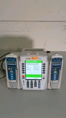 BD 8015 ALARIS PCU INFUSION PUMP WITH (2) 8100 ALARIS PUMP MODULES