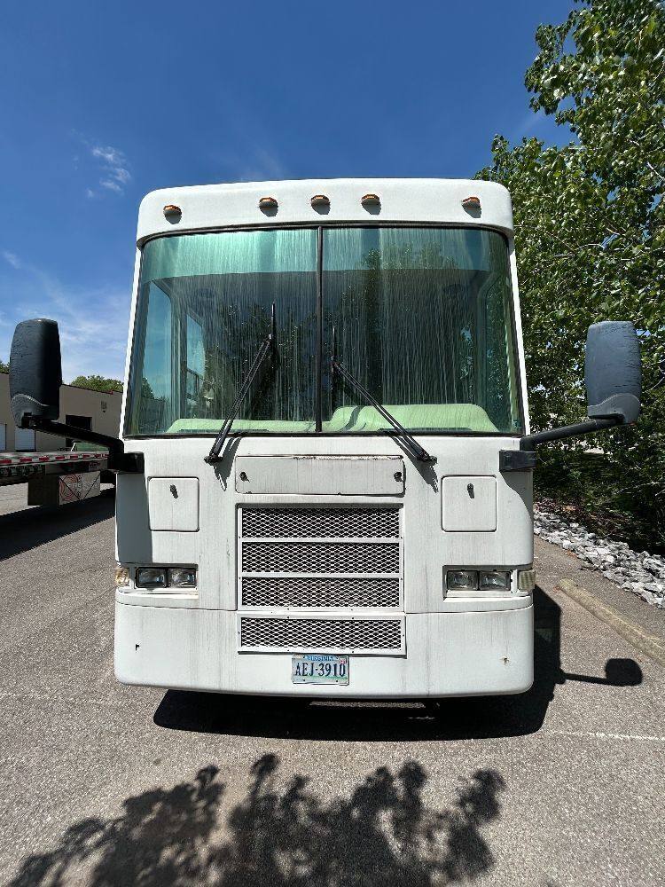 2010 Freightliner Bus - Armor Mobile Systems Built Imaging Van