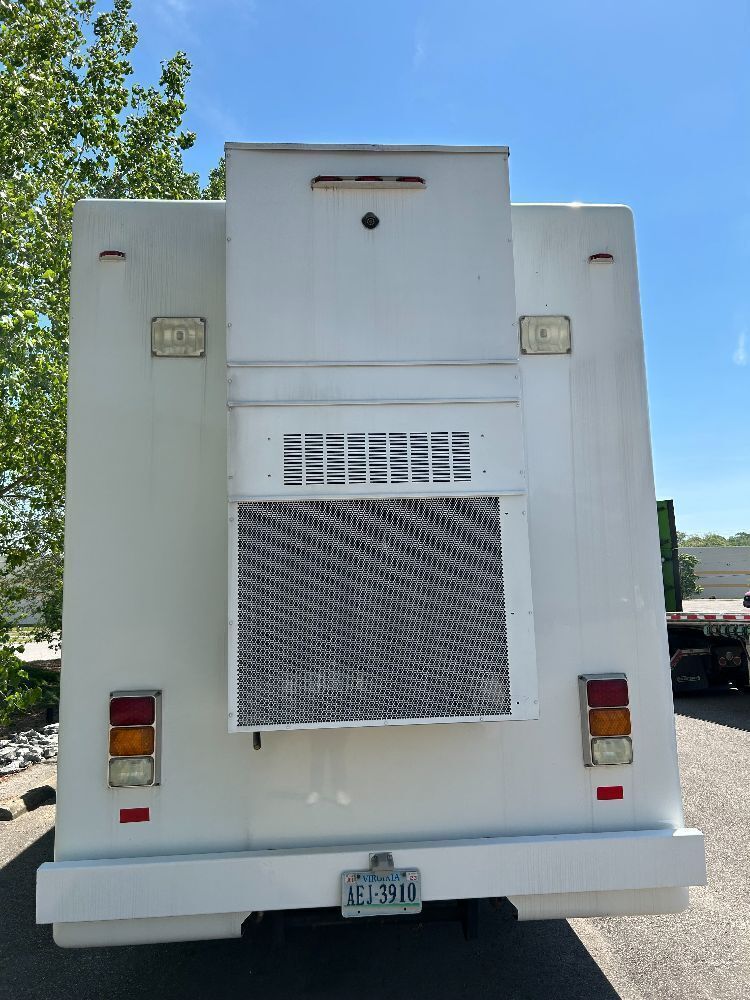 2010 Freightliner Bus - Armor Mobile Systems Built Imaging Van