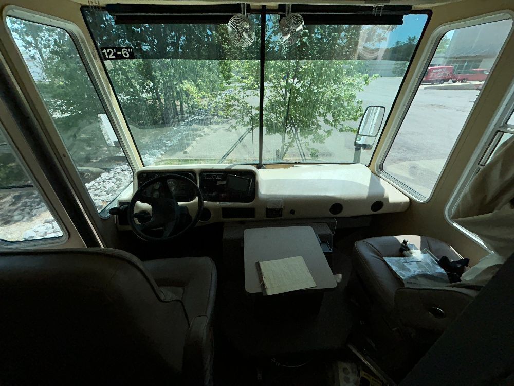 2010 Freightliner Bus - Armor Mobile Systems Built Imaging Van