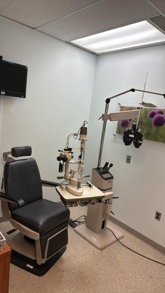 RELIANCE 7800 INSTRUMENT STAND TO INCLUDE: MARCO G5 ULTRA SLIT LAMP ...