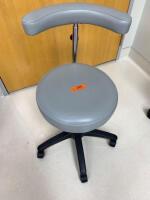 INTENSA SURGICAL STOOL W/ CURVED BACK