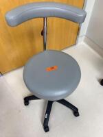 INTENSA SURGICAL STOOL W/ CURVED BACK