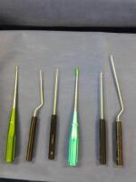 SET OF MICRODISECTOMY CURETTE