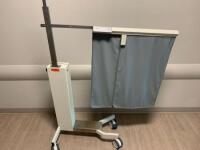 MOBILE X-RAY SHIELD