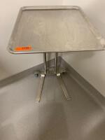 PEDIGO DUAL POST / FOOT OPERATED LARGE MAYO STAND