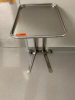 PEDIGO DUAL POST / FOOT OPERATED MAYO STAND