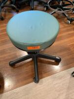 OAKWORKS EXAM STOOL