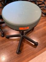 OAKWORKS EXAM STOOL