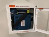 CARDIAC SCIENCE POWERHEART G3 AED WITH LOCKING AND ALARMED WALL MOUNTED STORAGE BOX