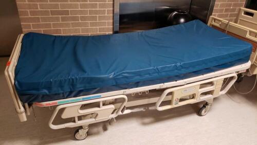 HILL-ROM ADVANCE SERIES HOSPITAL BED