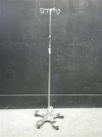 PEDIGO IV POLE ON ROLLING STAND