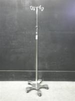 PEDIGO IV POLE ON ROLLING STAND