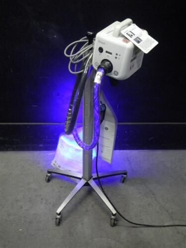 GE BILISOFT PHOTOTHERAPY SYSTEM ON ROLLING STAND