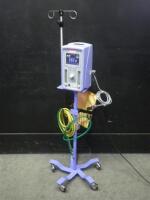 VIASYS INFANT FLOW SIPAP VENTILATOR ON ROLLING STAND