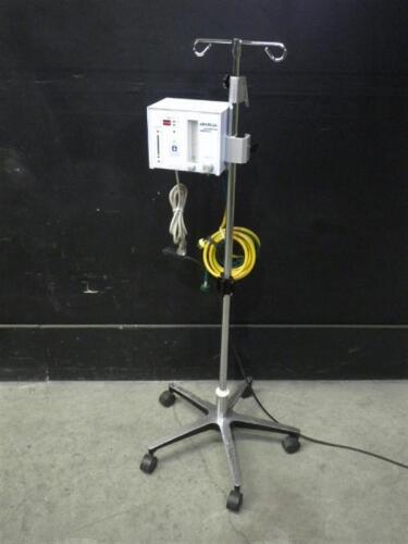 HAMILTON MEDICAL ARABELLA INFANT FLOW SYSTEM ON ROLLING STAND