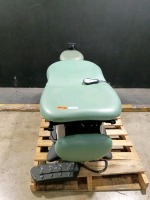 MIDMARK 630 POWER EXAM CHAIR