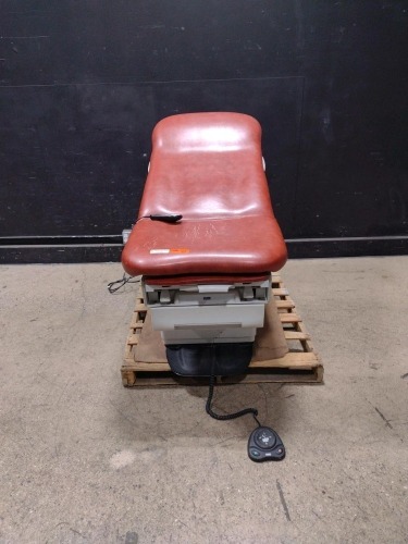 MIDMARK 623 POWER EXAM TABLE