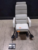 MIDMARK 413 POWER EXAM CHAIR