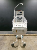 OHMEDA GIRAFFE INFANT INCUBATOR