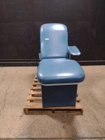 ASI LS-617-001 ELECTRIC BLOOD DRAW CHAIR