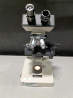 SEILER MICROLUX II LAB MICROSCOPE WITH 4 OBJECTIVES