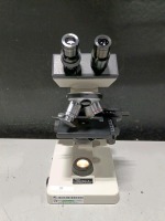 SEILER MICROLUX II LAB MICROSCOPE WITH 4 OBJECTIVES
