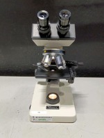 SEILER MICROLUX II LAB MICROSCOPE WITH 4 OBJECTIVES
