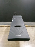 STERIS 3085 SP OR TABLE WITH HAND CONTROL